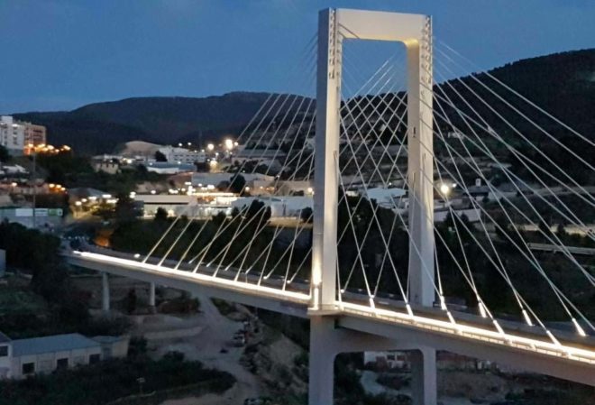 Puente Alcoy con luz